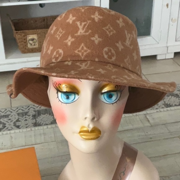 LOUIS VUITTON Bob Carry On Size S     Wool 100%
Brown M77294 - Picture 11 of 11